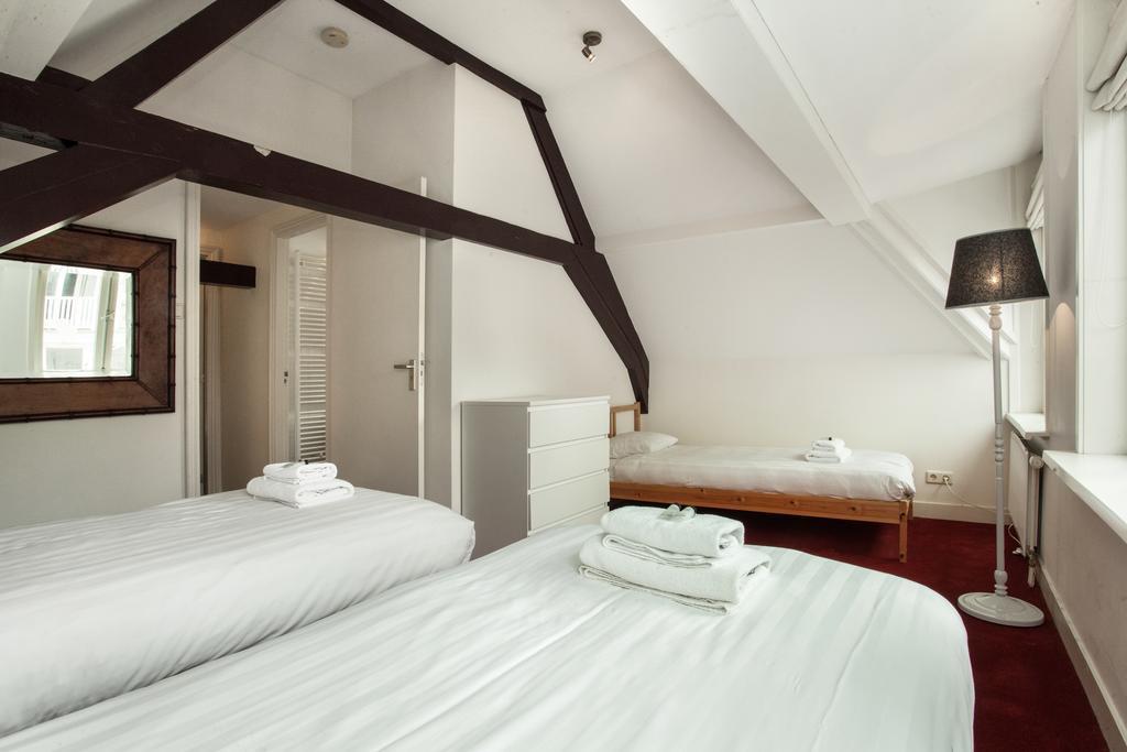 Stayci Serviced Apartments Noordeinde Haia Exterior foto