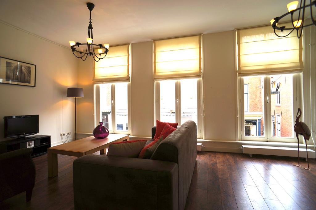 Stayci Serviced Apartments Noordeinde Haia Quarto foto