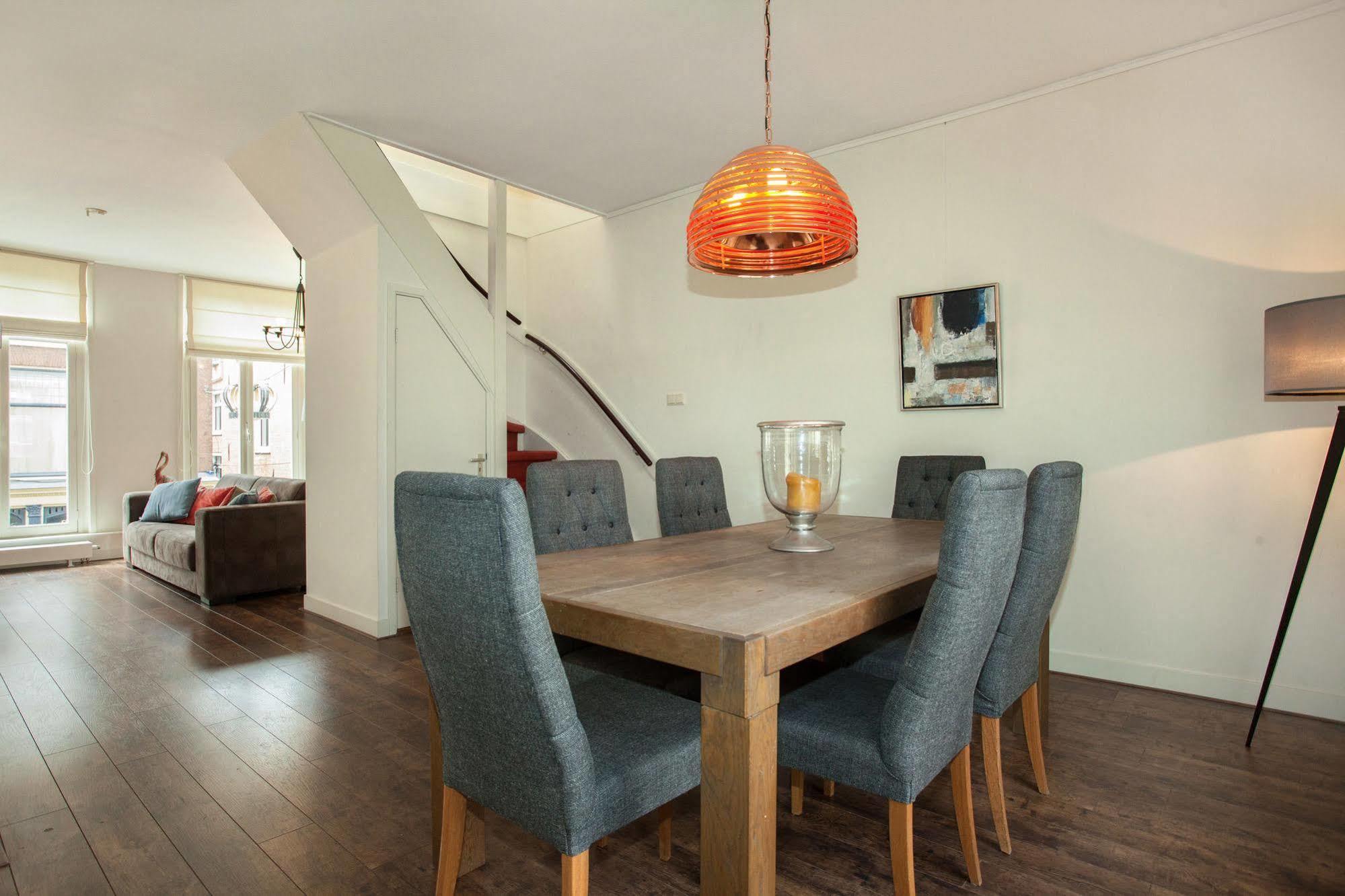 Stayci Serviced Apartments Noordeinde Haia Exterior foto