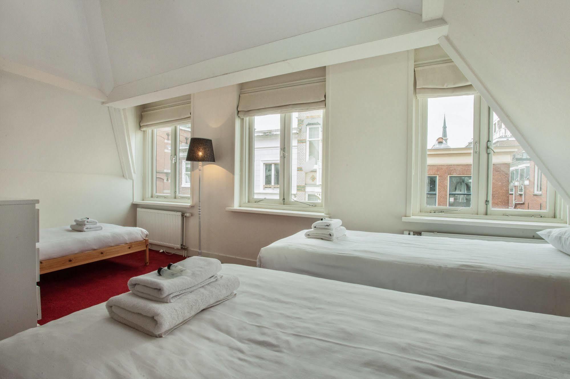 Stayci Serviced Apartments Noordeinde Haia Exterior foto
