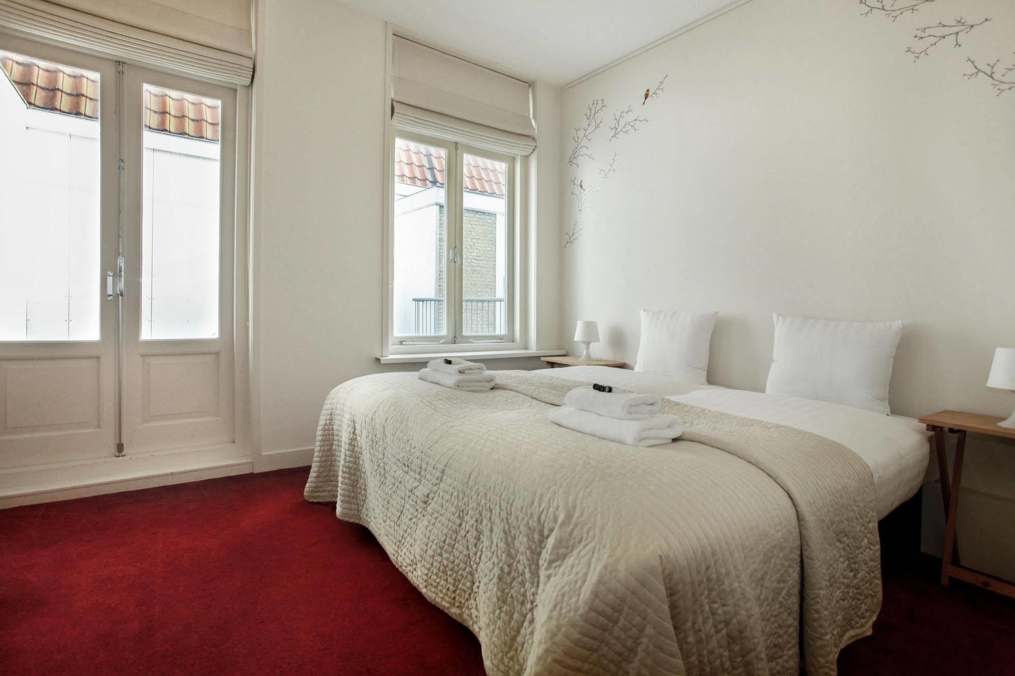 Stayci Serviced Apartments Noordeinde Haia Exterior foto