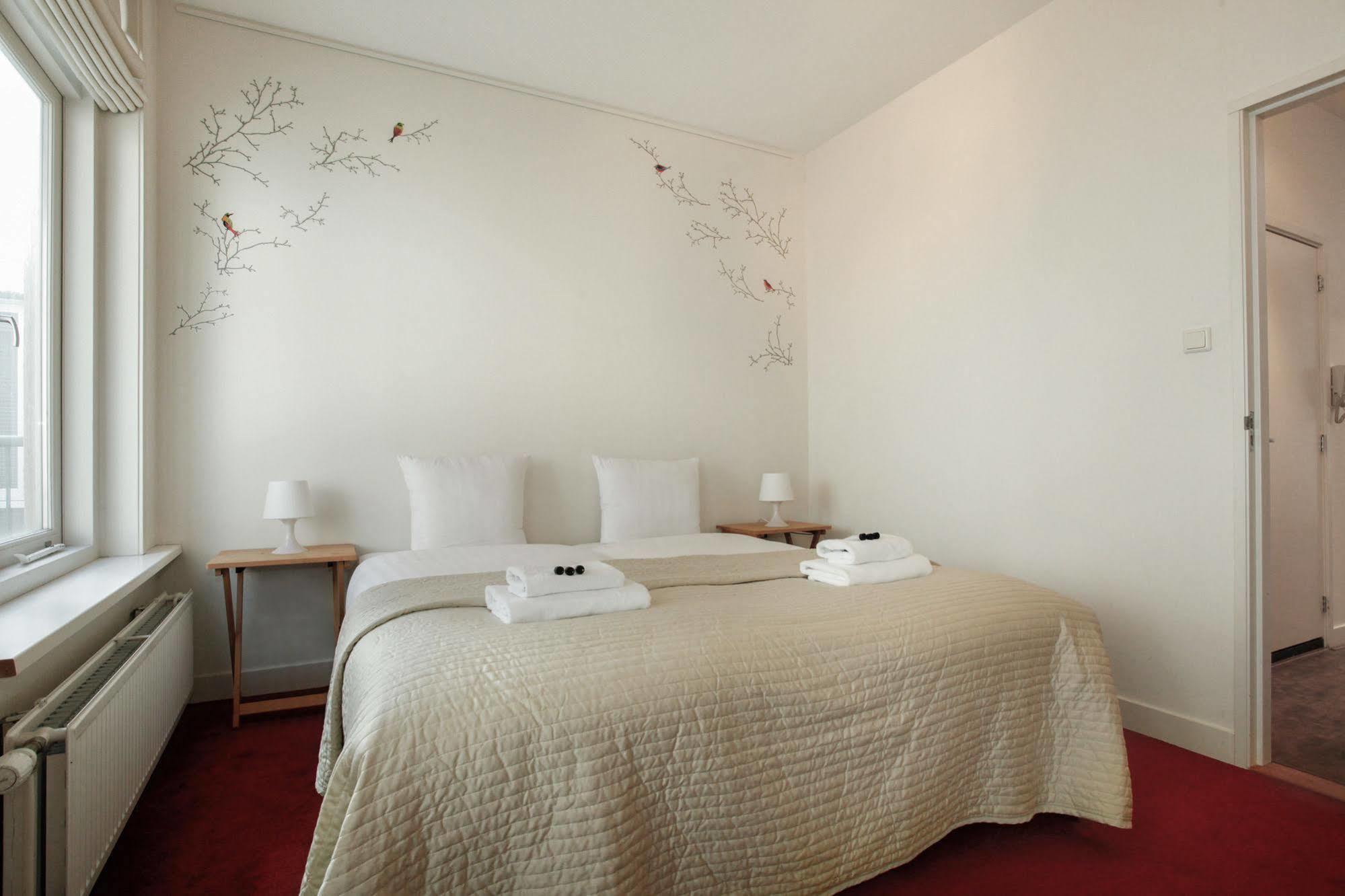Stayci Serviced Apartments Noordeinde Haia Exterior foto