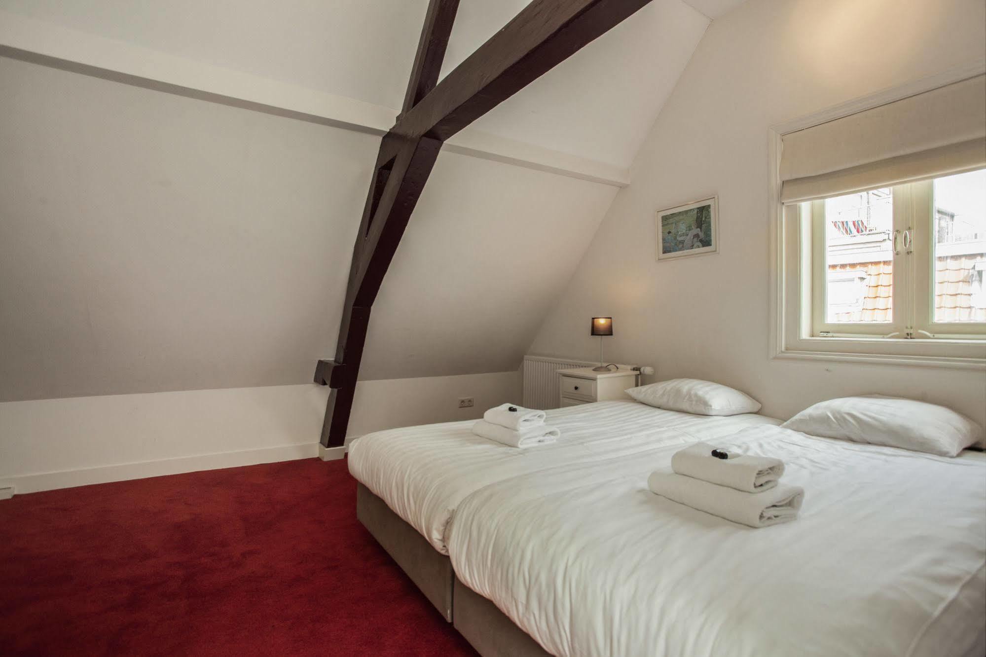 Stayci Serviced Apartments Noordeinde Haia Exterior foto